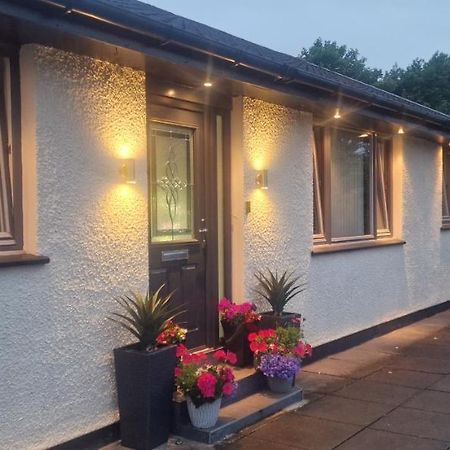 Hillend Self-Catering Apartment Portree Exterior photo